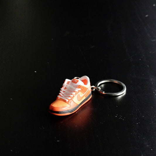 Keychain SB Dunk Orange Lobster