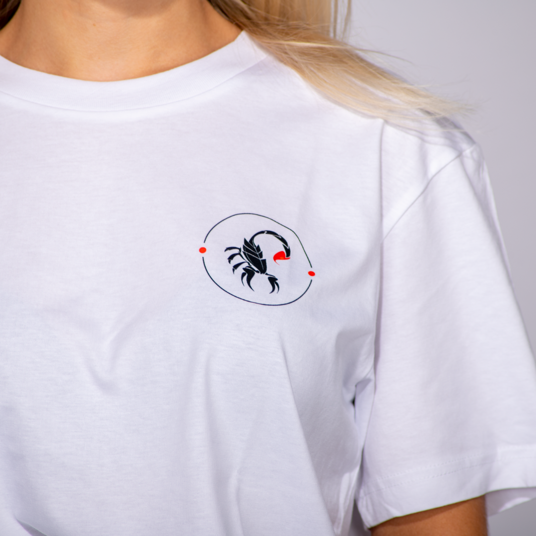 circle T-shirt